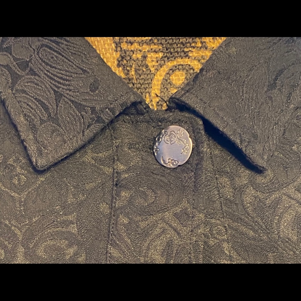 Jacket - Picture 3 of 4